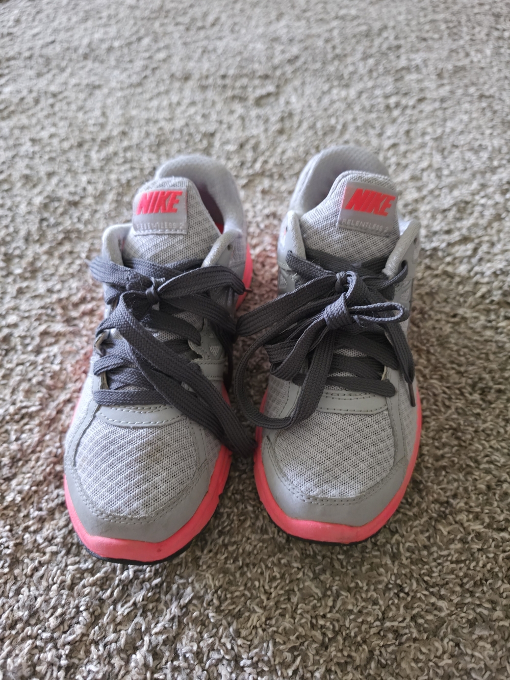 Nike Air Relentless 2 Sneakers Gray & Pink Girls US 5.5